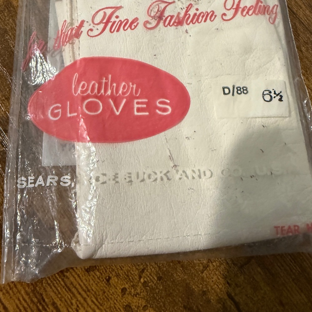 Vtg Sears White Leather Opera Gloves Size 6.5 Long Evening Formal Prop Costume - Picture 11 of 12
